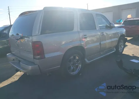 2006 Cadillac Escalade Standard from USA, damaged, VIN 1GYEK63N36R121095